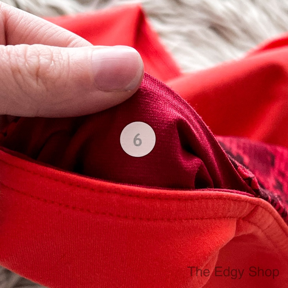 lululemon athletica | Wunder Under Crop Reversible Cranberry / Alarming - Picture 11 of 13